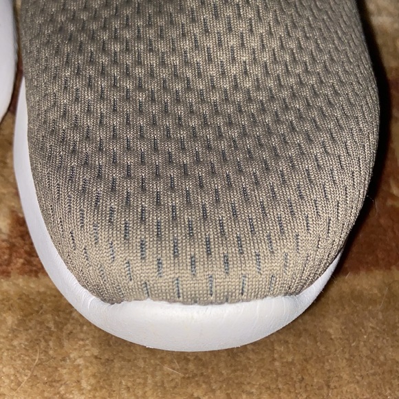 ASICS Ortholite olive green sneakers Sz 11 worn once - Picture 9 of 9